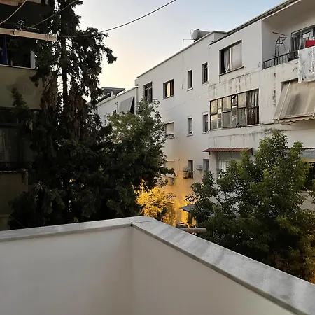 아파트 Cozy Cityscape 4